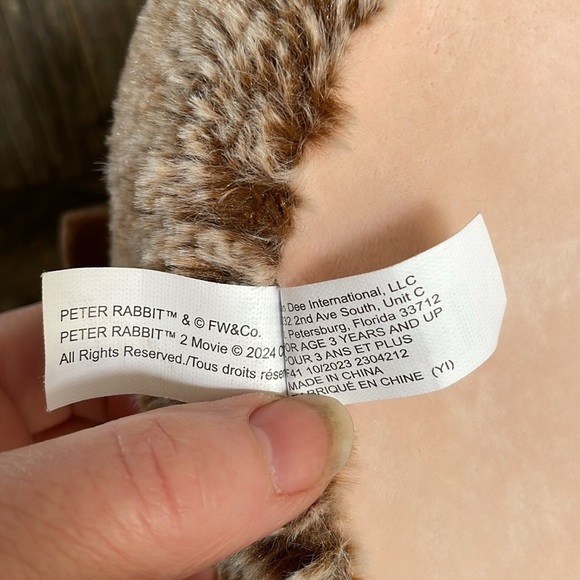 PETER RABBIT | Plush | Easter Basket | Bunny| - Picture 12 of 16